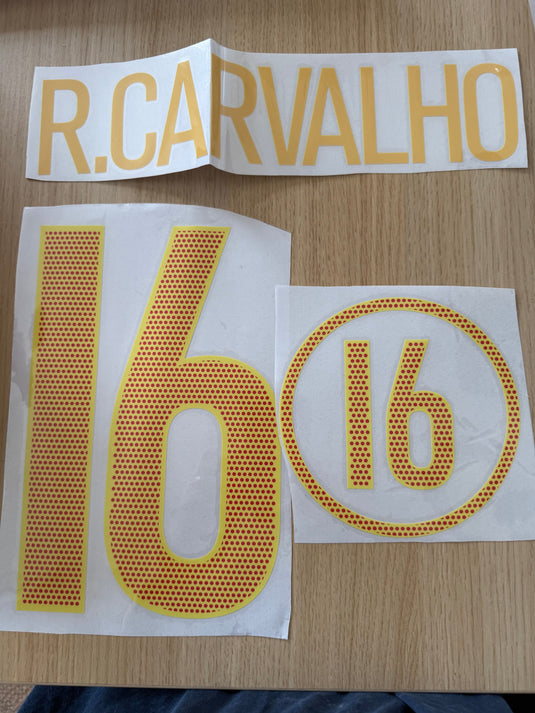 R. Carvalho